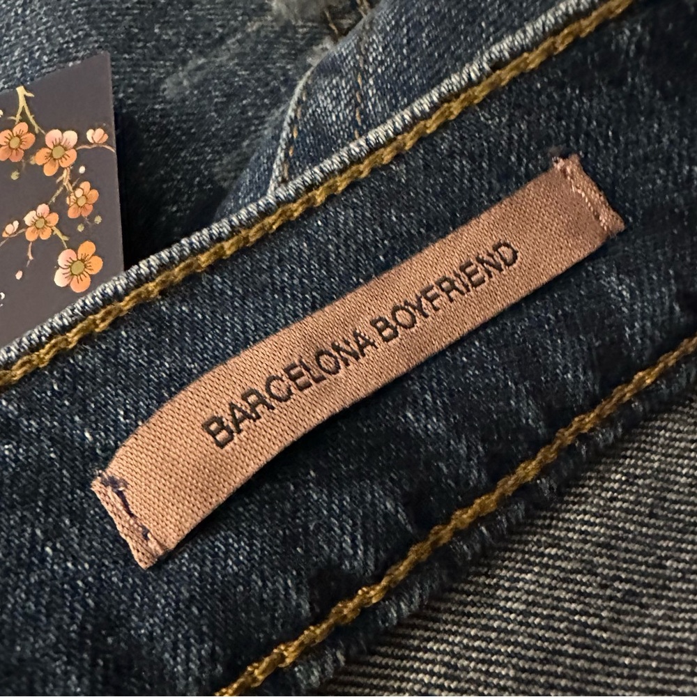 Johnny Was Barcelona Boyfriend Jeans Mason Blue Size 30 NWT - Picture 9 of 15